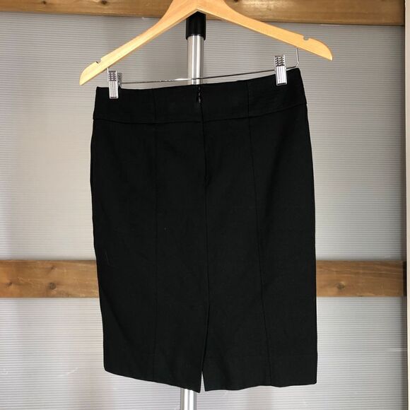 WHITE HOUSE BLACK MARKET Black Pencil Skirt Sz 4 - Picture 2 of 7